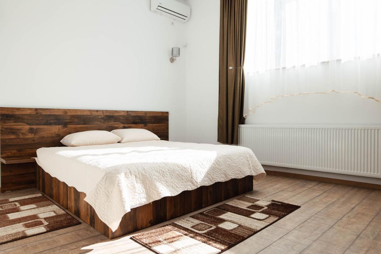 Neva Apartments Făgăraş Zewnętrze zdjęcie