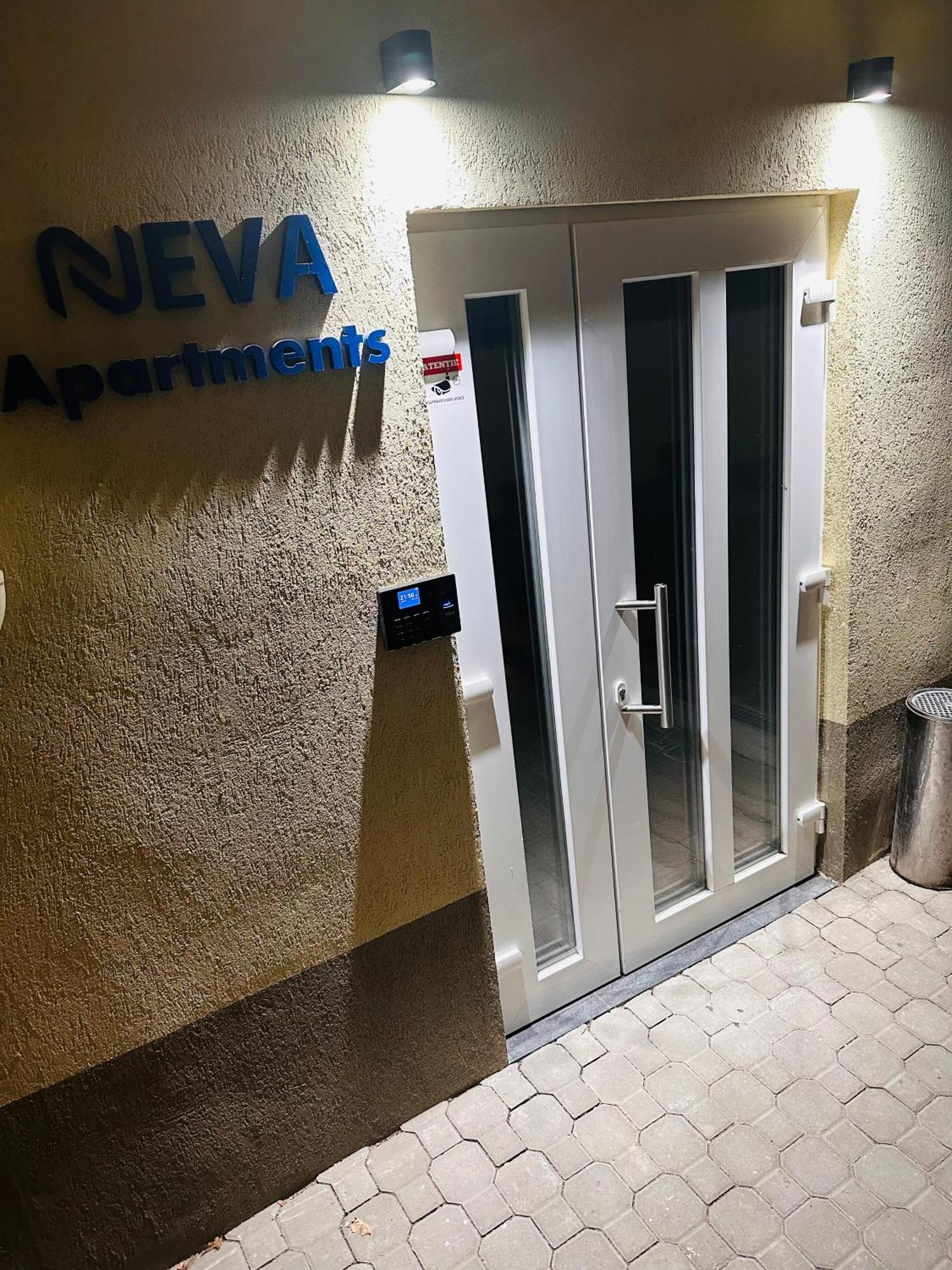 Neva Apartments Făgăraş Zewnętrze zdjęcie