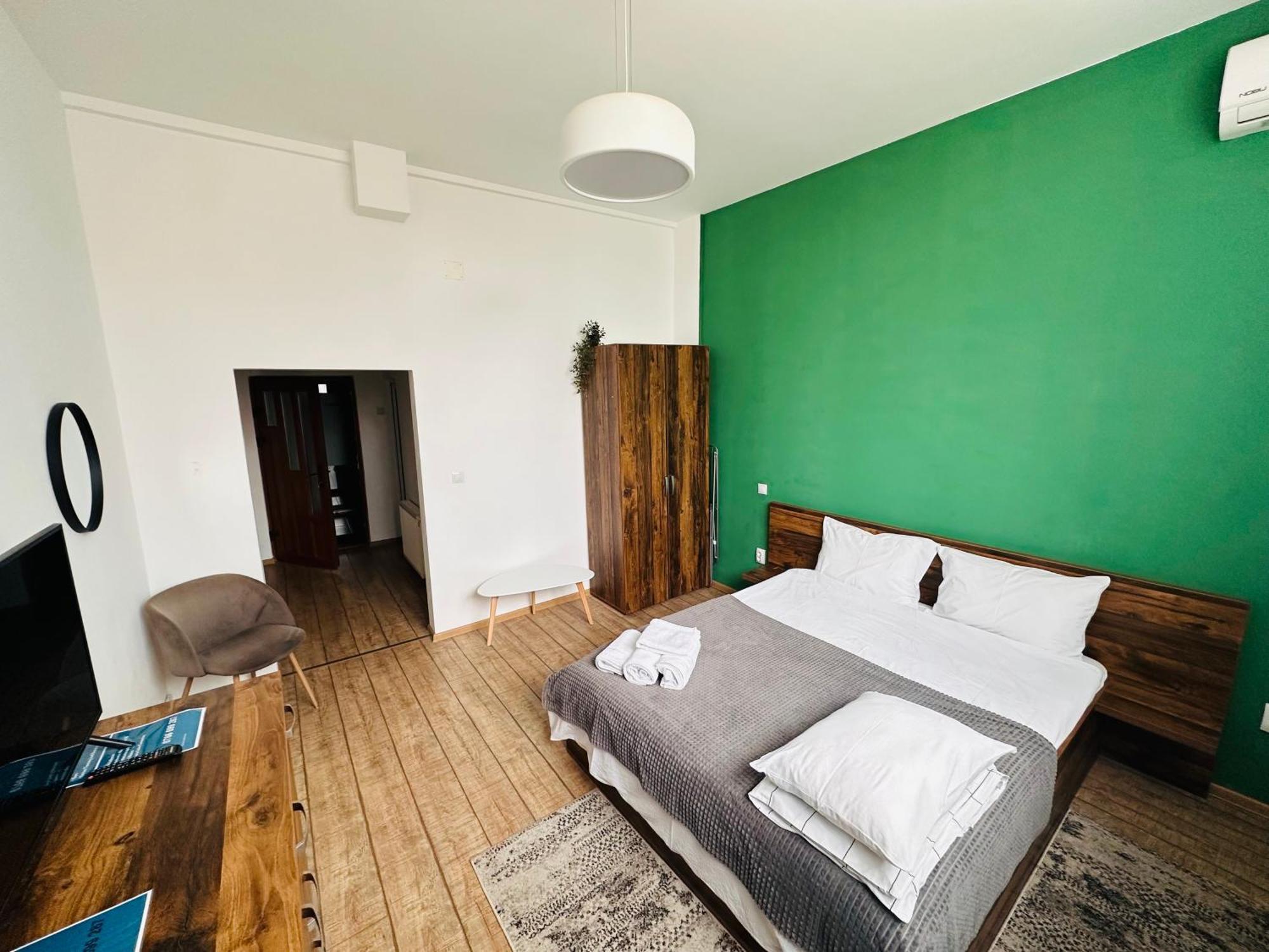 Neva Apartments Făgăraş Zewnętrze zdjęcie